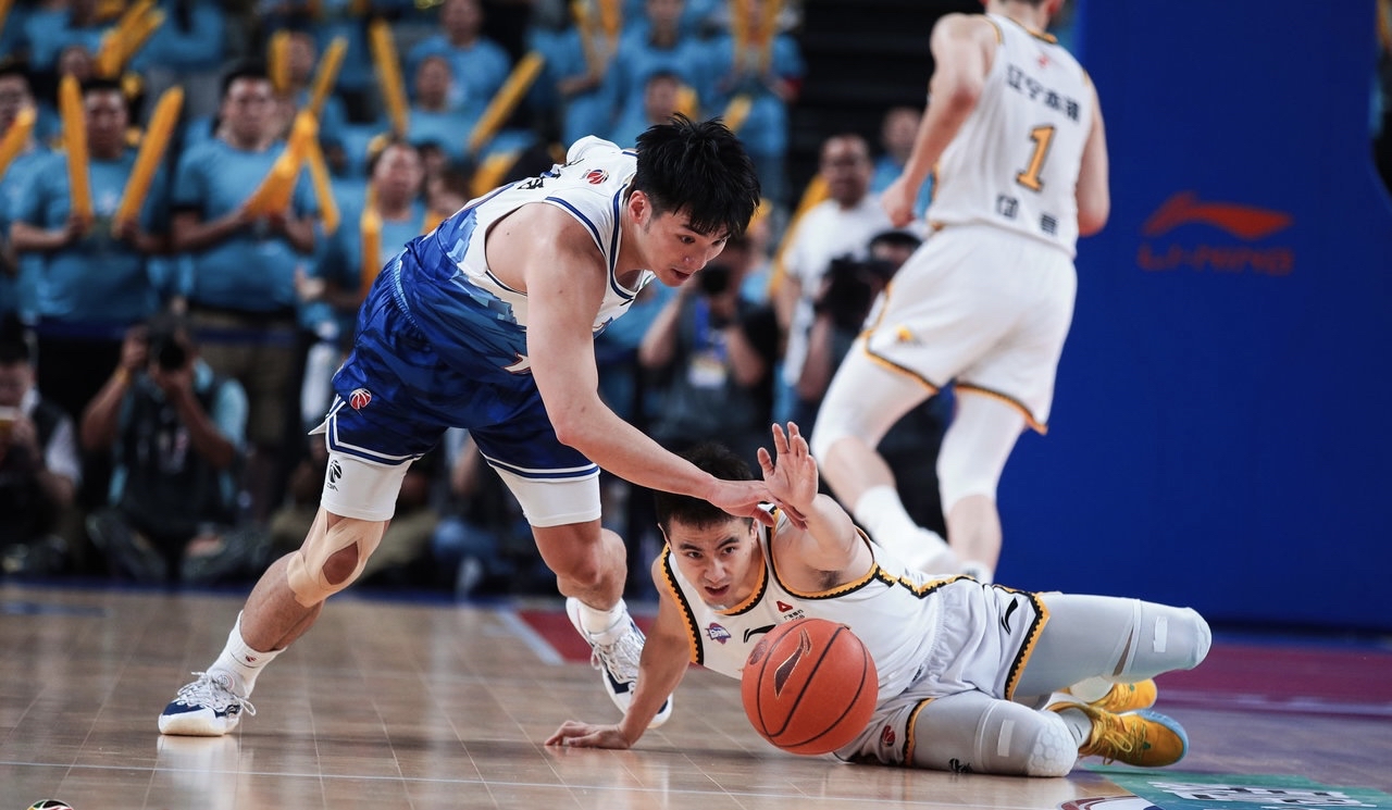 辽宁男篮成功逆转，取得连胜势头