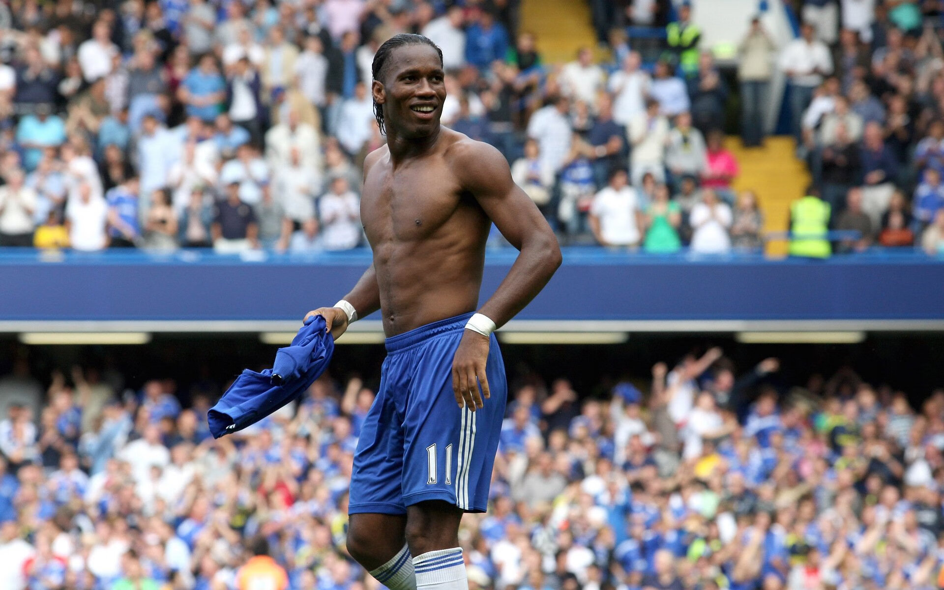 秘鲁带走英格兰，恩佐在意甲焦点战中接管比赛的唯一性叙事